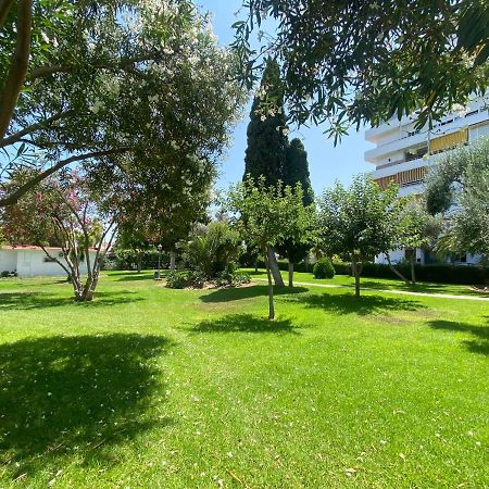 ベナルマデナCris House, Arroyo De La Mielアパートメント エクステリア 写真