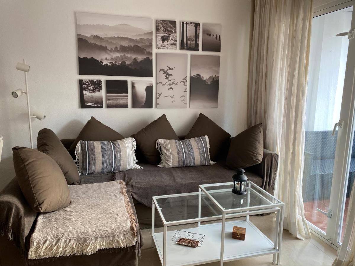 ベナルマデナCris House, Arroyo De La Mielアパートメント エクステリア 写真