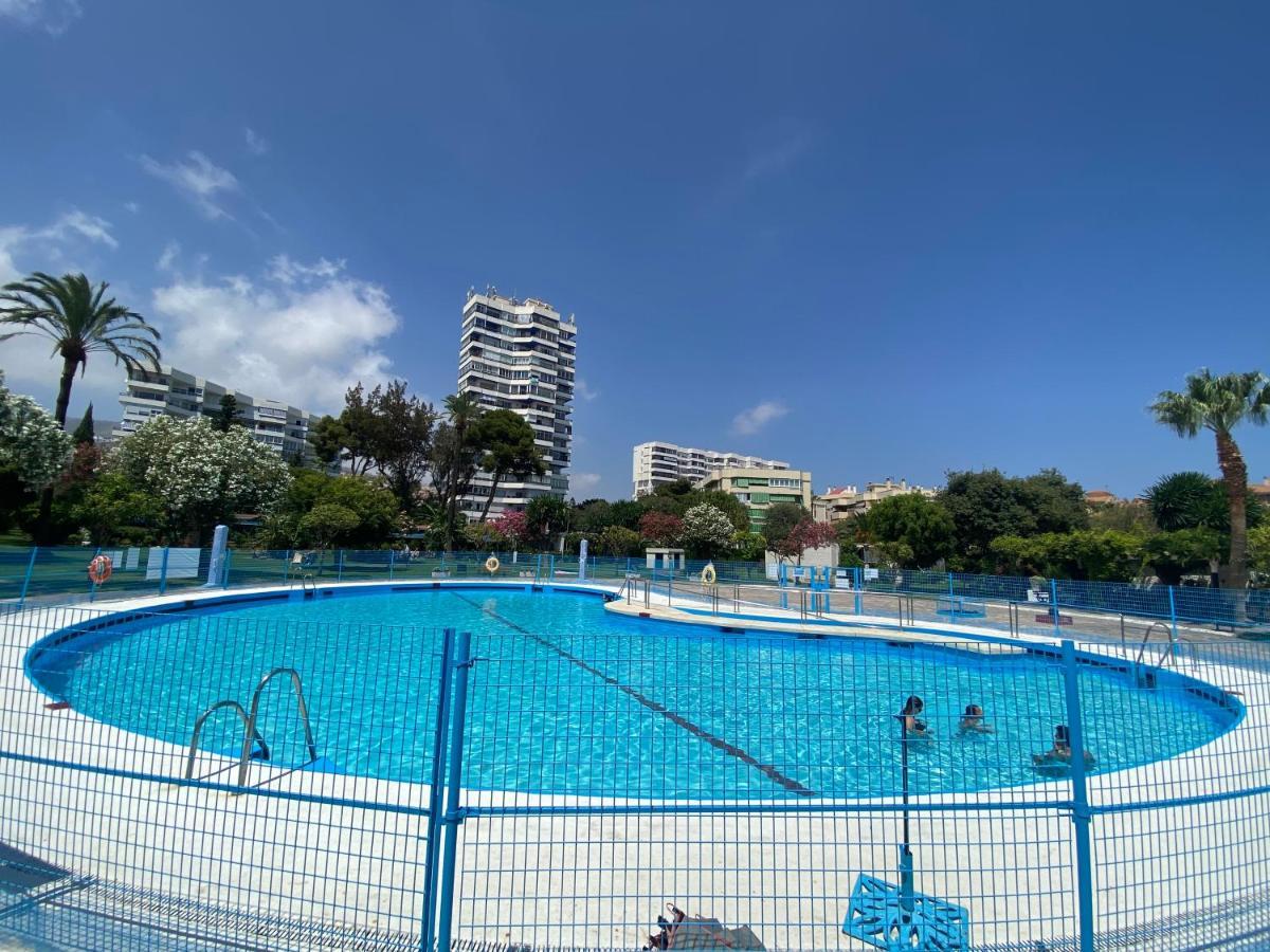 ベナルマデナCris House, Arroyo De La Mielアパートメント エクステリア 写真
