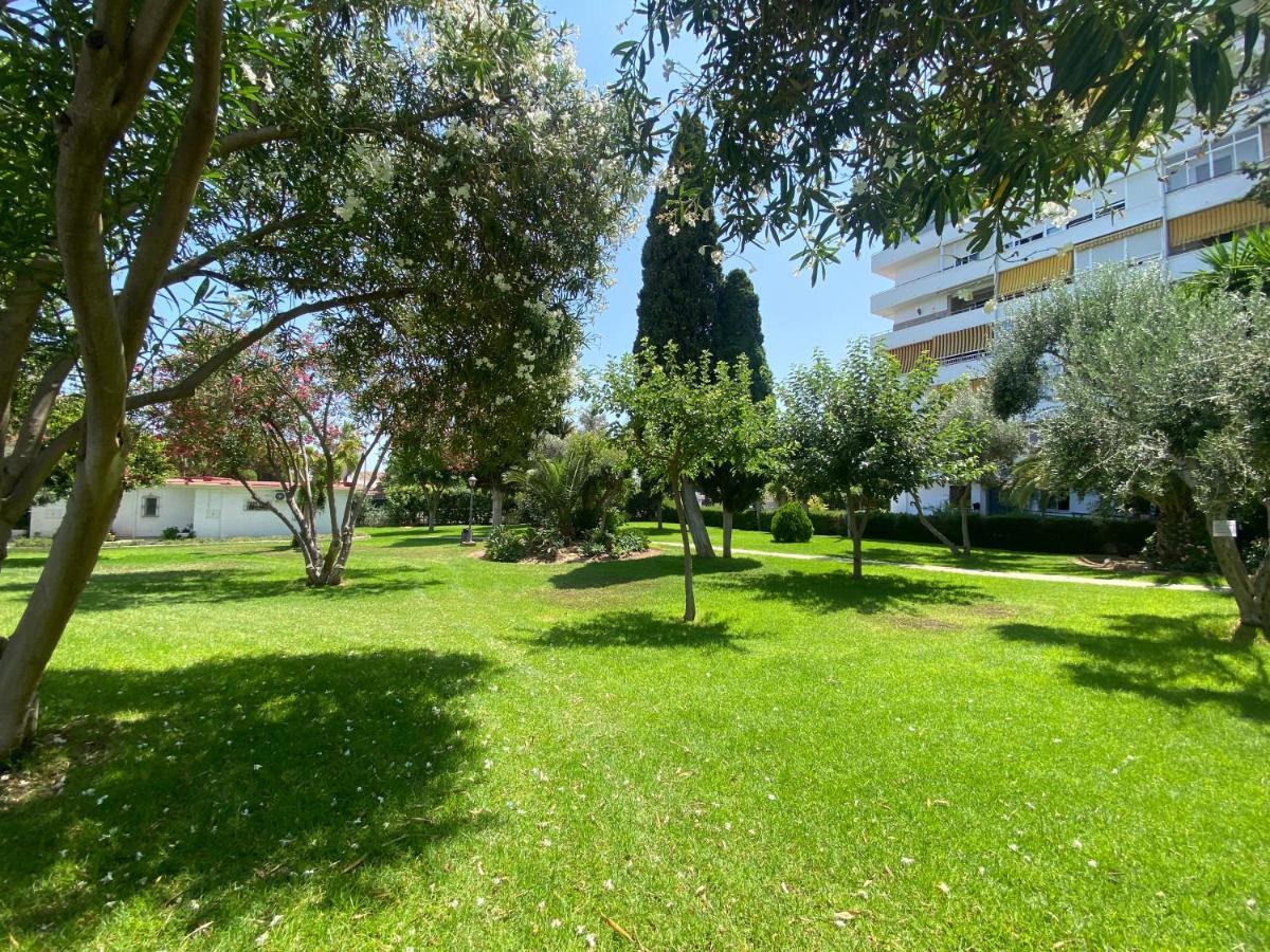 ベナルマデナCris House, Arroyo De La Mielアパートメント エクステリア 写真