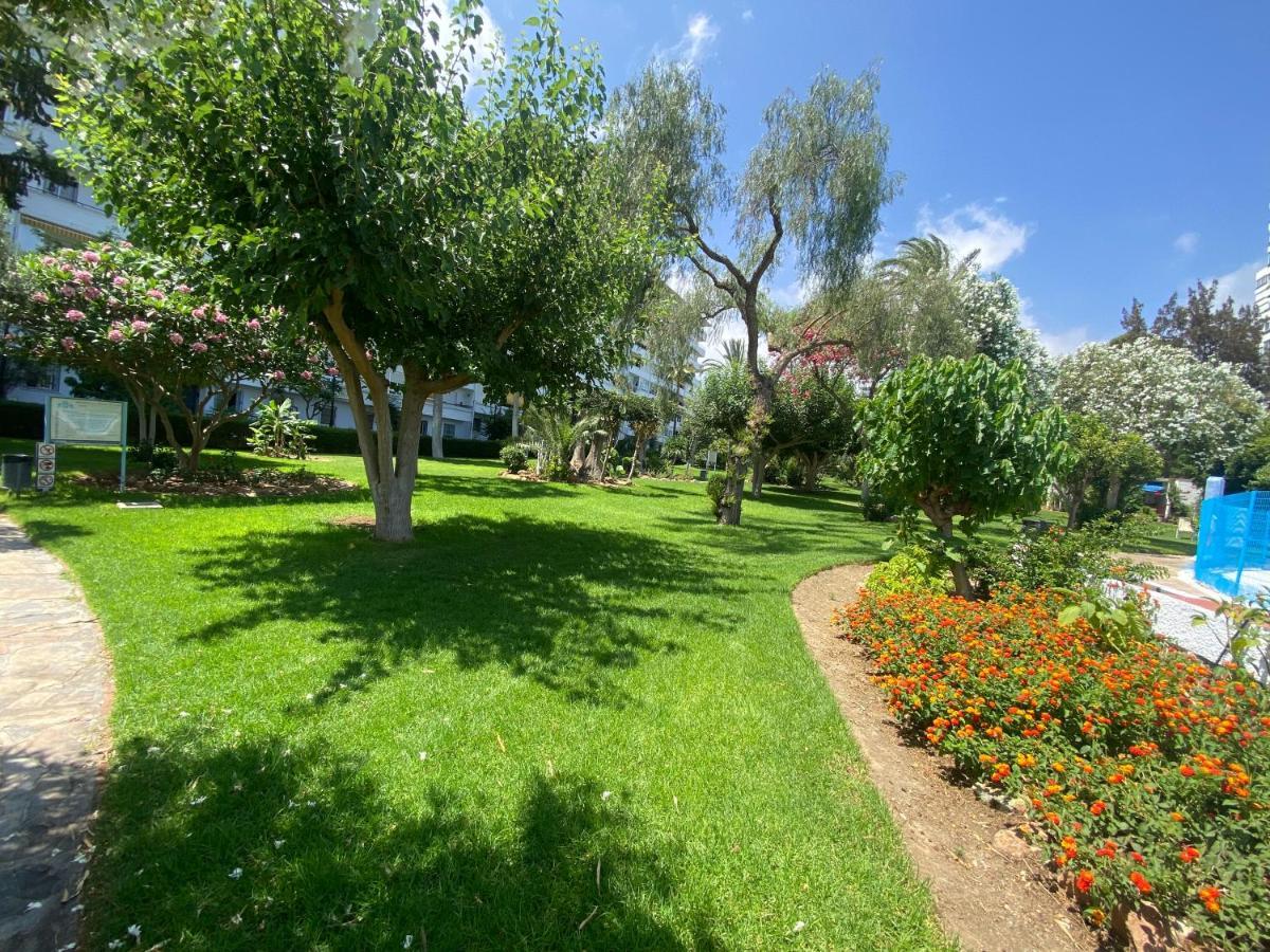 ベナルマデナCris House, Arroyo De La Mielアパートメント エクステリア 写真